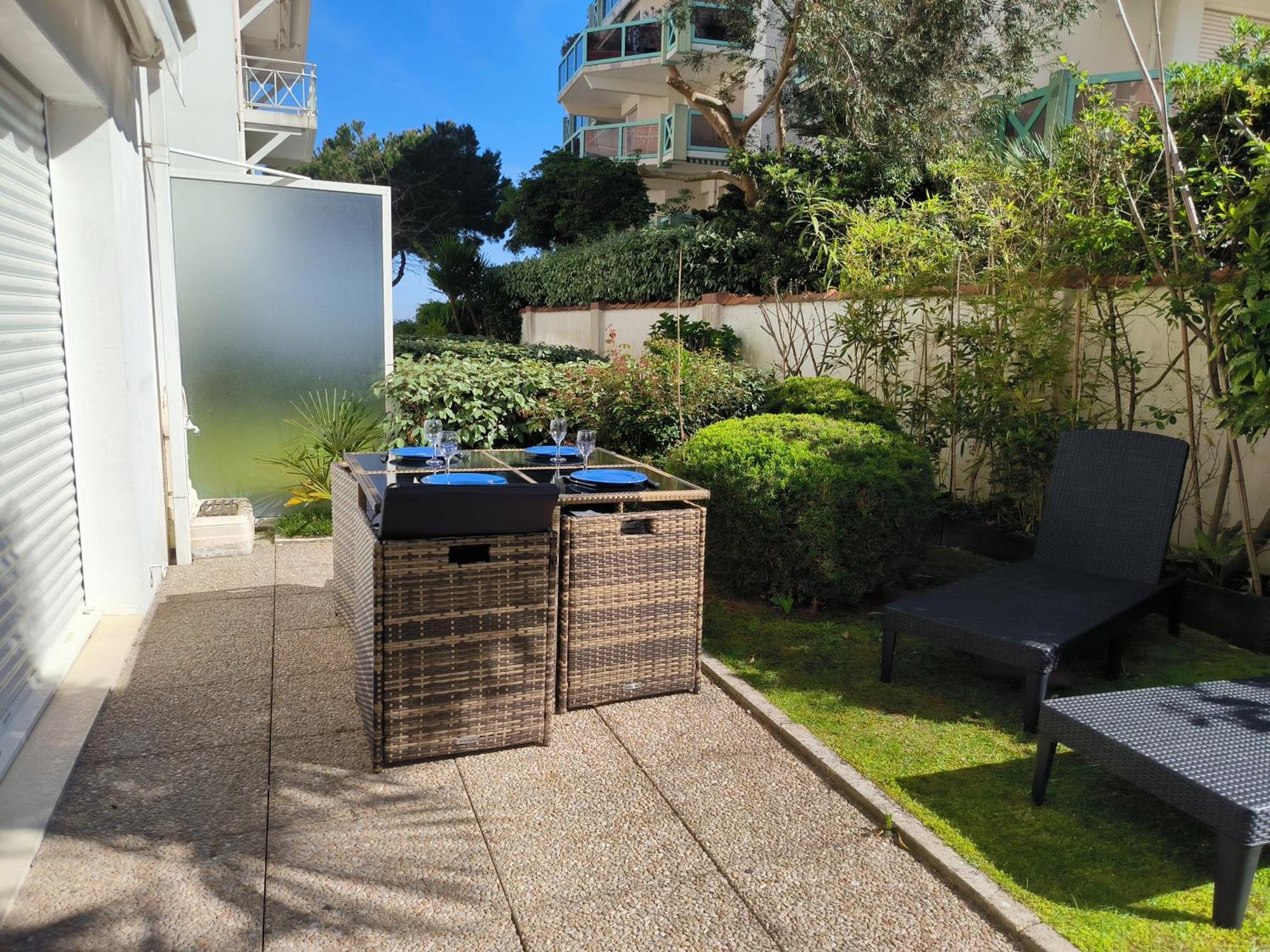 Appart Sur La Plage Pied Dans L Eau Avec Terrasse Jardin Vue Sur Le Bassin Depuis La Terrasse , Parking Arcachón Exterior foto